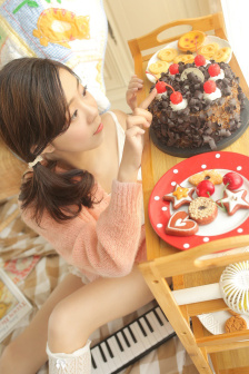 《吃你吃上癮》在線觀看韓劇