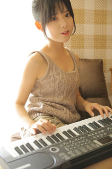 一槍戰(zhàn)三母4國語版免費觀看