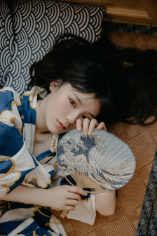 剛長毛的初一女生年齡范圍