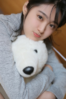 中俄邊境兩只熊打架