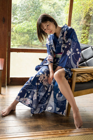 紫霞用金箍棒插自己哪里