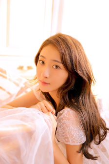 漂亮補(bǔ)課教師HD中字3D