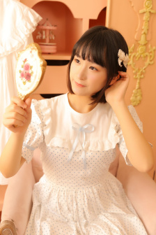 官場三飛母姐妹花女兒的小說