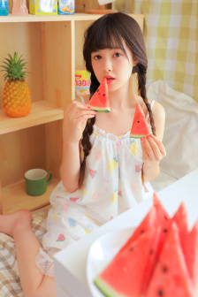 電梯被強(qiáng)要好爽HD