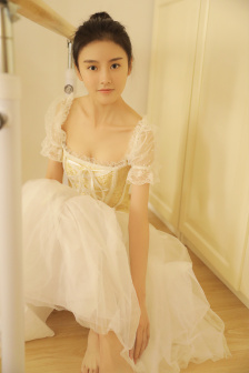 粉嫩小泬噴潮抽搐無碼