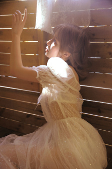 做哭邊走邊肉樓梯PLAY