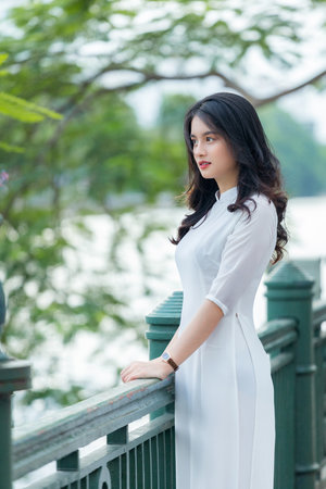 法國電影《干柴烈火》在線觀看免費(fèi)