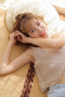 小草在線觀看免費(fèi)視頻播放