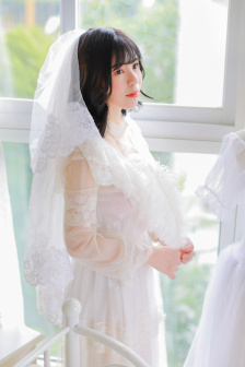 美女扒開腿讓男人桶爽