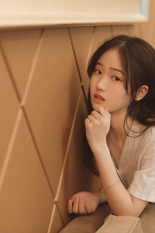 隔壁機(jī)長大叔