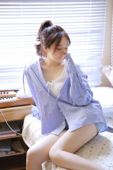 日本免費一區(qū)二區(qū)久久人人澡