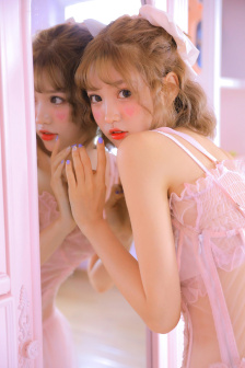 胬肉(產(chǎn)乳)BY金銀花露