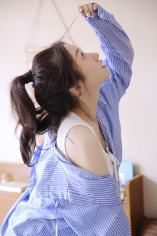 國產(chǎn)破女處破苞免費看