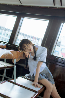 《饑餓的女兒意大利滿天星》