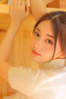 往貓娘肚子里灌入100斤牛奶