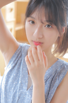 公車(chē)刺激小瑩高潮幾次