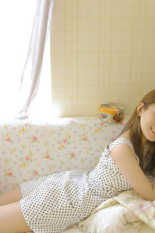 50歲女人兩個(gè)奶奶頭脹痛