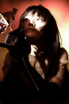 井川里予吃熱狗紅腸視頻