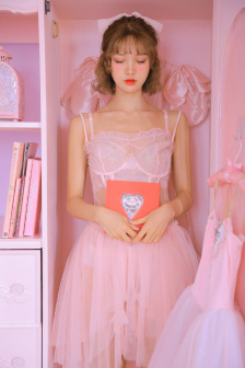 歐美到日本一區(qū)二區(qū)三區(qū)視頻