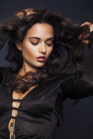 《安娜的繡感》完整版