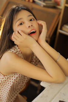 仙蹤林WELCOME ON LINE WORD