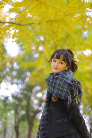 歐美精品久久久久久干草影院小說