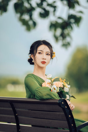 女領(lǐng)導(dǎo)男秘書