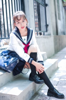 天鵝絨之吻漫畫連載