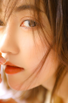 中文豐滿人妻一二三區(qū)