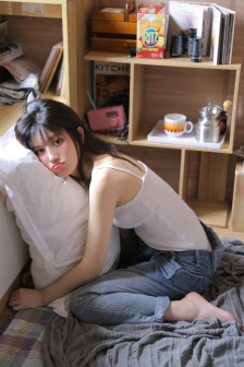 女性裸體啪啪噴水無遮擋