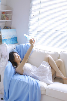 他像瘋了一樣占有了她