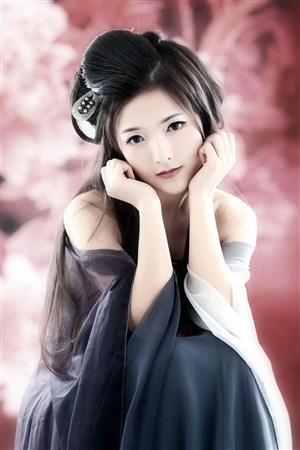 《羅曼蒂克消亡史》免費(fèi)觀看