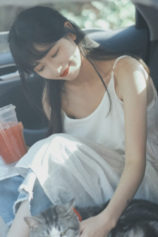 女神有點(diǎn)靈動(dòng)漫