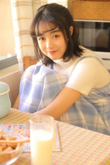 法國(guó)電影《干柴烈火》在線觀看免費(fèi)