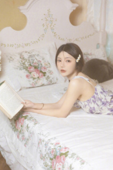 公交車后車座的瘋狂的做細(xì)節(jié)閱讀