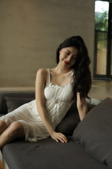 法國滿天星《太太們》