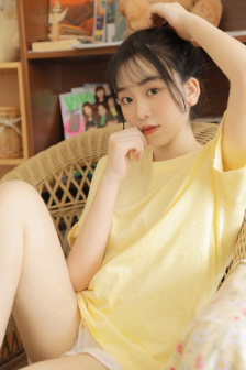 不知火舞被三個(gè)小男孩浮虜