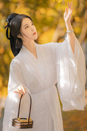 《醫(yī)務(wù)室上壘》動漫全集