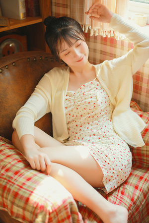 YSL水蜜桃86滿十八歲多少錢