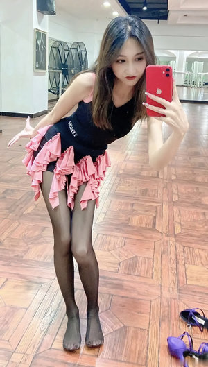 孫悅車震門女主角