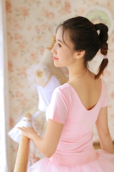 男生把女生QQ放在一起的原因