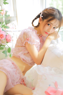 清冷美人囚禁騎木馬筆趣閣小說