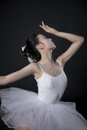 少女韓國免費(fèi)觀看高清電視劇八戒