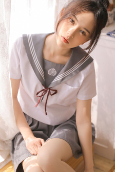 國模一二三區(qū)