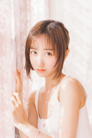 薛璐未經(jīng)處理雅照