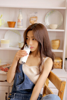 巜人妻與上司做爰3免費看