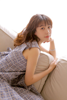 豐滿岳婦張開腿任你躁