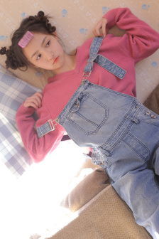 日本一卡二卡三卡四卡無(wú)卡