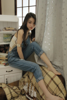 秋霞評(píng)價(jià)