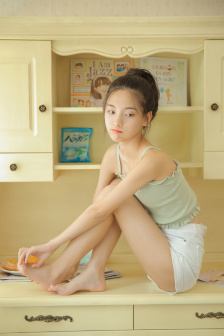 老婦人高清在線觀看免費(fèi)版